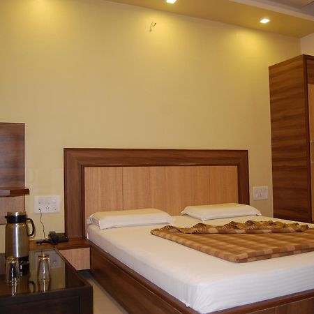 Hotel Shyam Villa Monte Abu Exterior foto